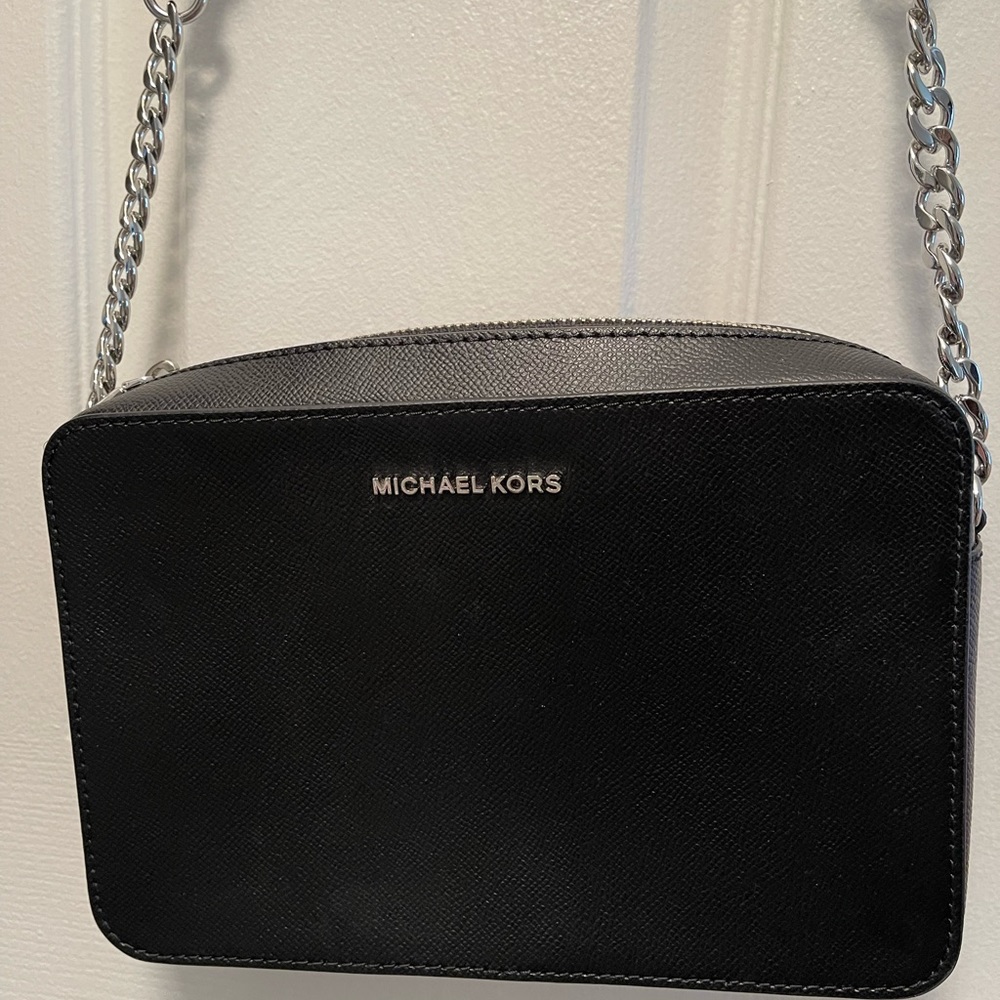 Michael Kors, black cross body